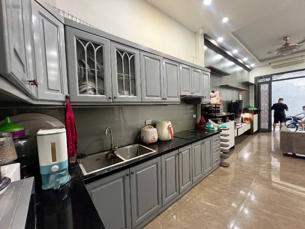 Bán nhà dân xây mới,đầy đủ công năng và tiện ích sử đụng.