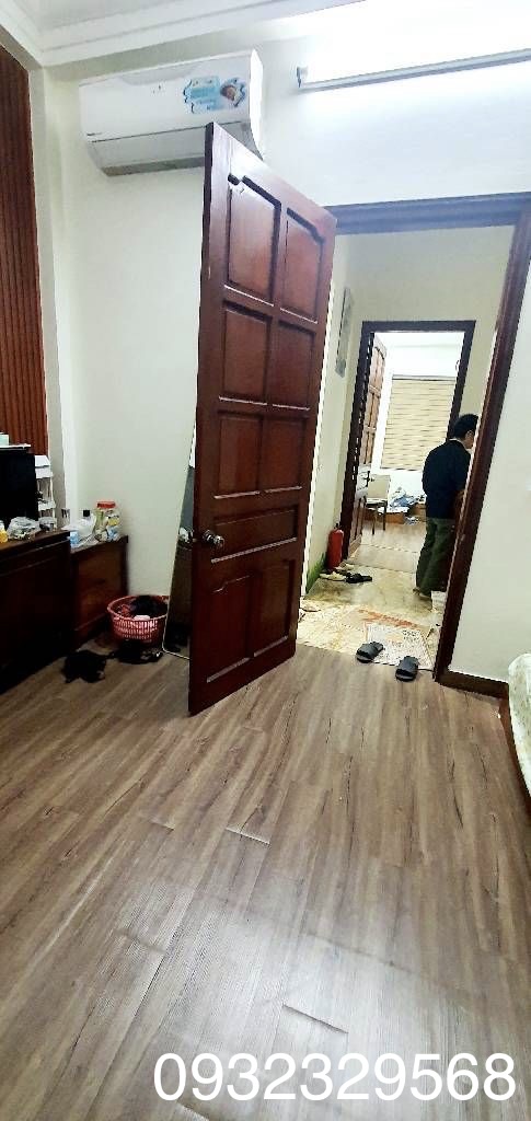 Bán nhà mặt đường Bát Khối thông sang Tư Đình-Dt 50m-4 tầng-Mt 5m-Gara Ôtô.