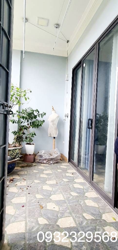 Bán nhà mặt đường Bát Khối thông sang Tư Đình-Dt 50m-4 tầng-Mt 5m-Gara Ôtô.