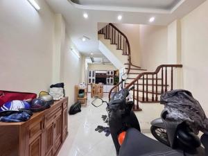 Bán nhà đẹp Vĩnh Hưng, khu nhà đẹp tiện ích tiện nghi