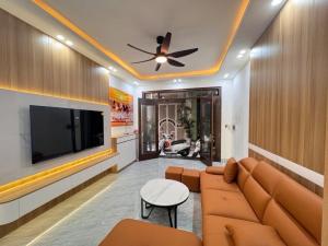 Bán nhà đẹp Hoàng Mai - chủ nhà vừa xây - sổ đỏ chính chủ