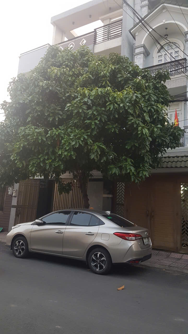 NHÀ 2 MẶT TIỀN, 4 TẦNG LẦU,  DIỆN TÍCH 99M2, NGANG 5.5M,DÀI 18M, GIÁ TỐT CHỈ 8 TỶ.