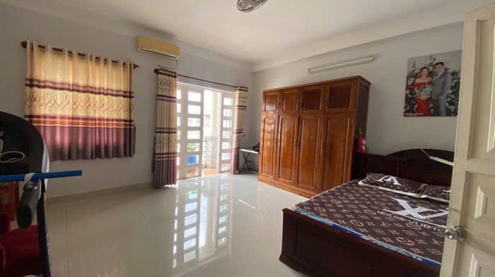 CHỦ ĐỊNH CƯ CẦN BÁN GẤP ĐƯỜNG HÀ HUY GIÁP QUẬN 12 – KẾT CẤU BTCT - NGANG 5M - DÀI 23M – GIÁ NHỈNH- 7,5 TỶ