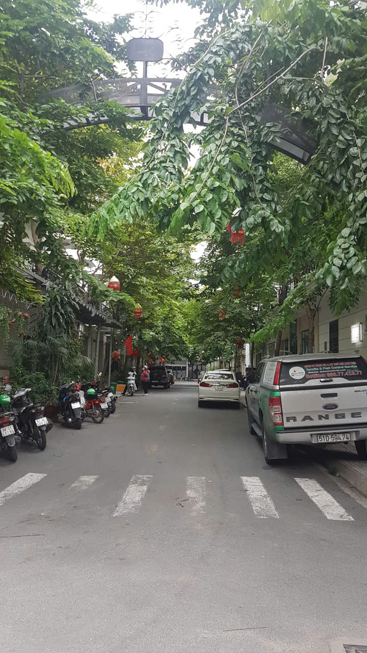 CHỦ CẦN BÁN GẤP , NHÀ NGAY KHU DÂN CƯ BẢO ANH PHƯỜNG THẠNH LỘC QUẬN 12,  DIỆN TÍCH 50.8M2 , GIÁ SIÊU TỐT 5.25 T