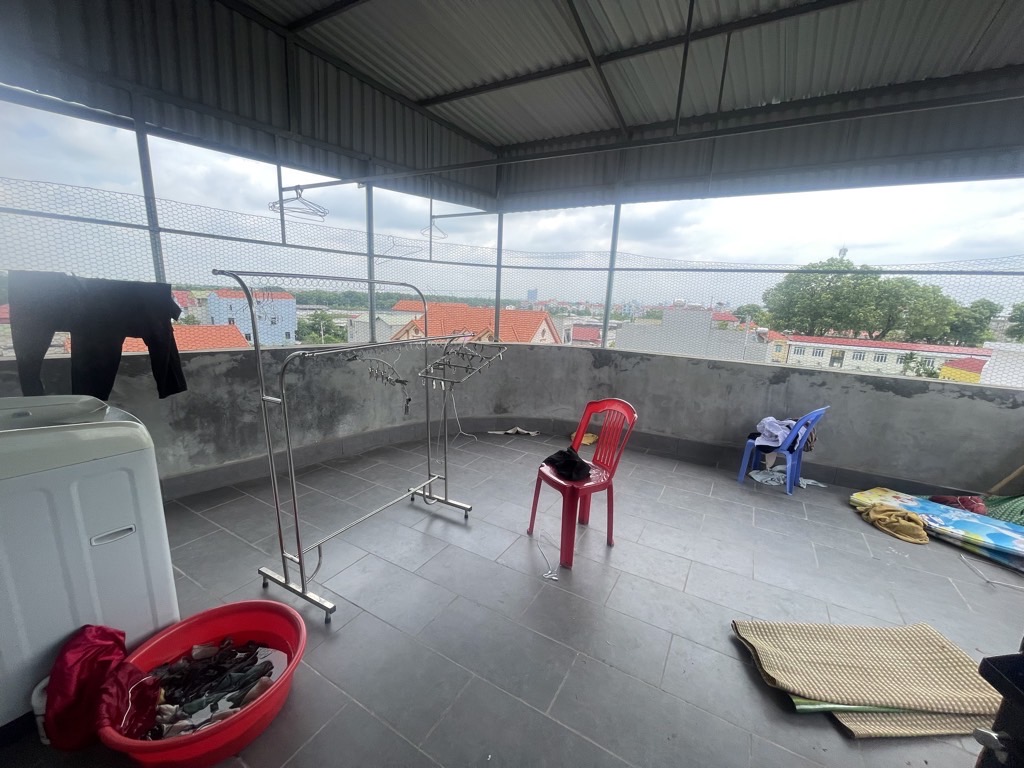 Bán nhà thổ cư