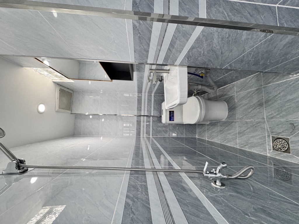 NHÀ MỚI XÂY CHỈ 4,980 TỶ, SAU LƯNG ĐẦM SEN QUẬN 11, 18M2 MẶT TIỀN HẺM 8M