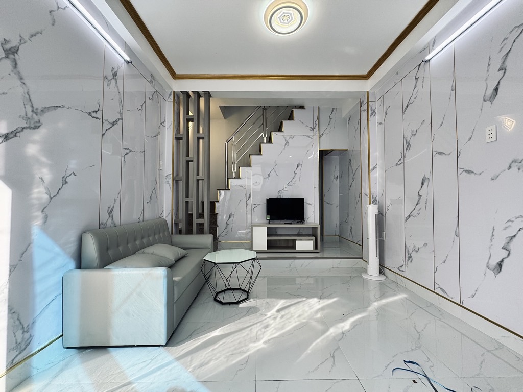 CHÍNH CHỦ CẦN BÁN NHÀ QUẬN 11 - MỚI XÂY ĐẸP LUNG LINH - 18M2