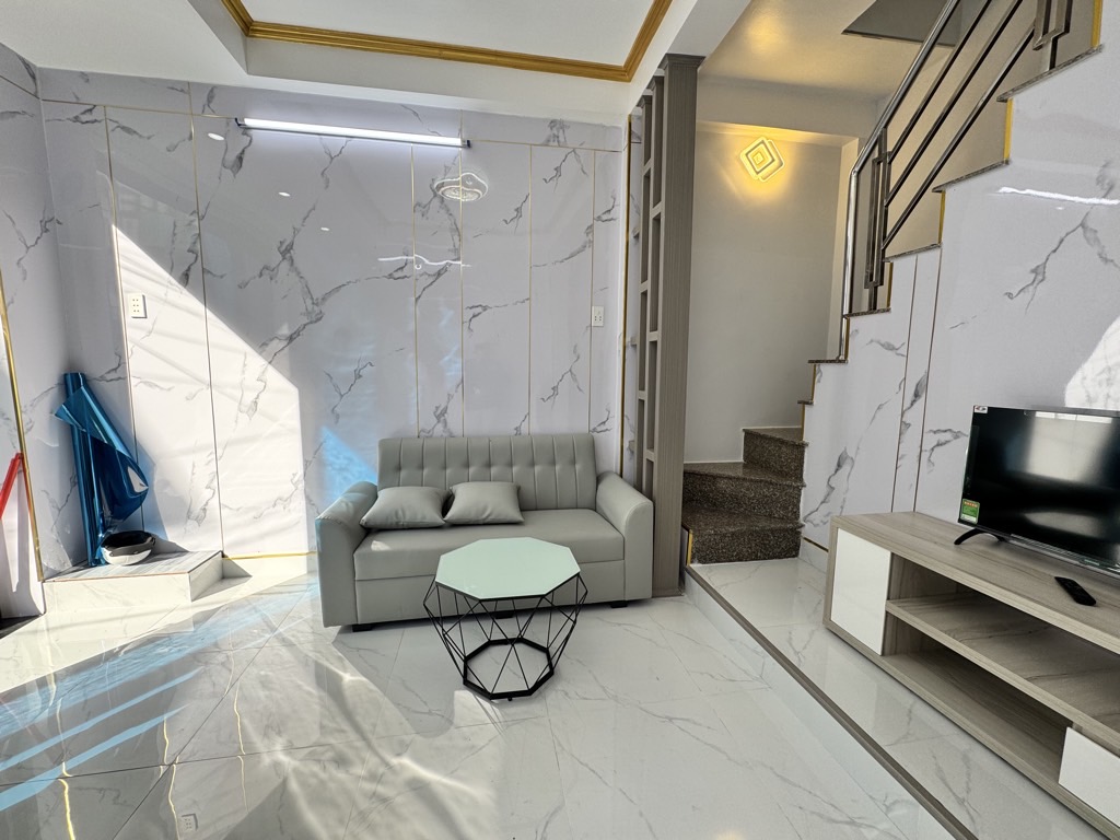 BÁN NHÀ QUẬN 11 - SAU LƯNG ĐẦM SEN - MỚI XÂY - CHỈ 4.980 TỶ
