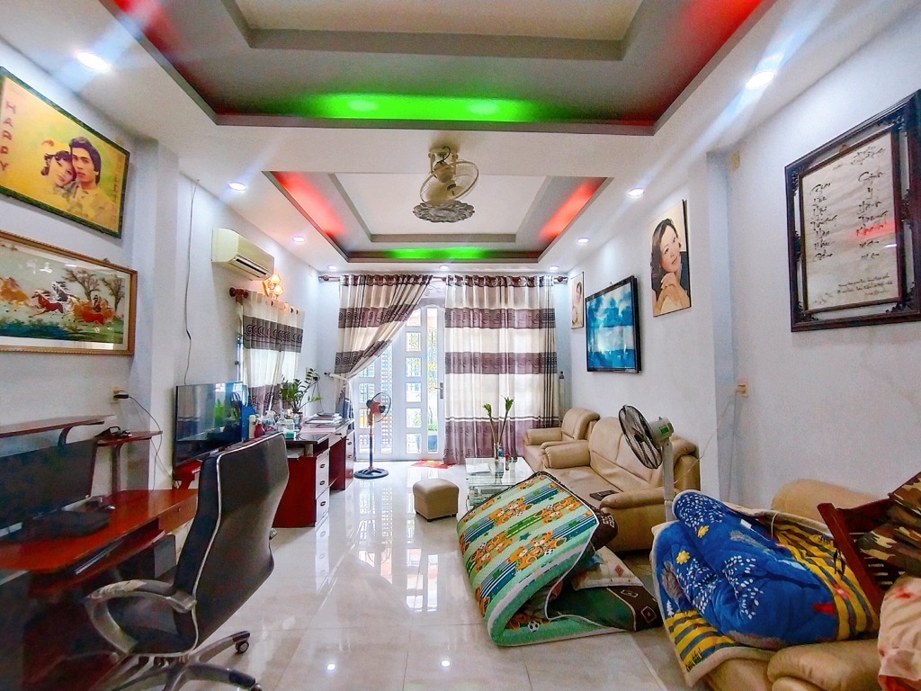 Bán nhà - hẻm xe hơi - 2 tầng - 5tỷ