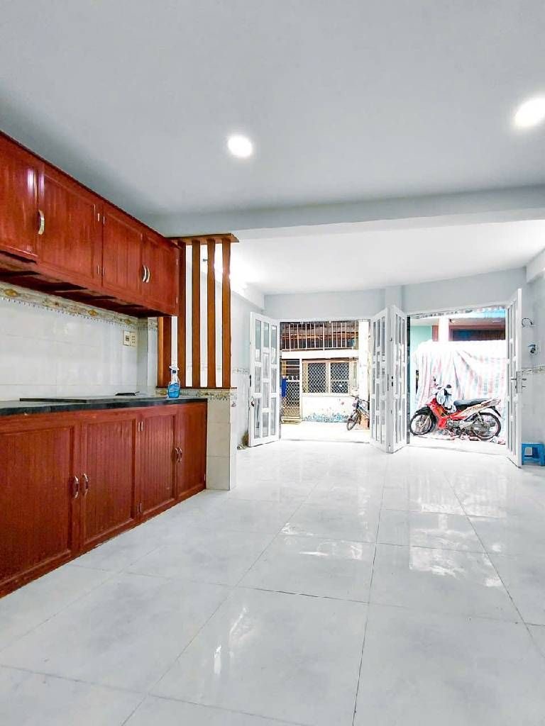 Bán nhà - 2 tầng - 6tỷ