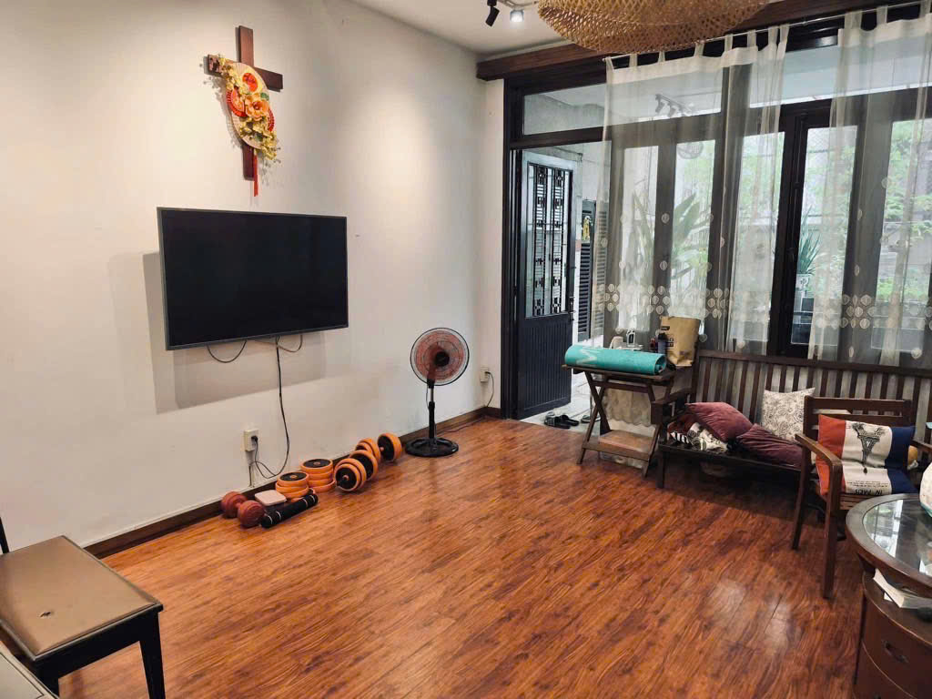 CHÍNH CHỦ NGHĨ HƯU BÁN CĂN NHÀ ĐẸP, 7.8 X 16, GẦN KDC TÂN QUY ĐÔNG, QUẬN 7, CHỈ 16 TỶ .
