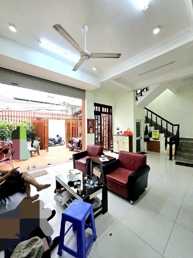 ĐỊNH CƯ BÁN GẤP NHÀ ĐẸP, NGANG RỘNG, 8 X 14 , PHẠM HỮU LẦU GẦN CHỢ PHƯỚC LONG, CHỈ 9.8 TỶ .