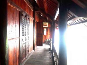 NHÀ VƯỜN GỖ LIM – KIẾN TRÚC ĐỘC BẢN TẠI TÂN HƯNG, Q.7, NHINH 15 TỶ.