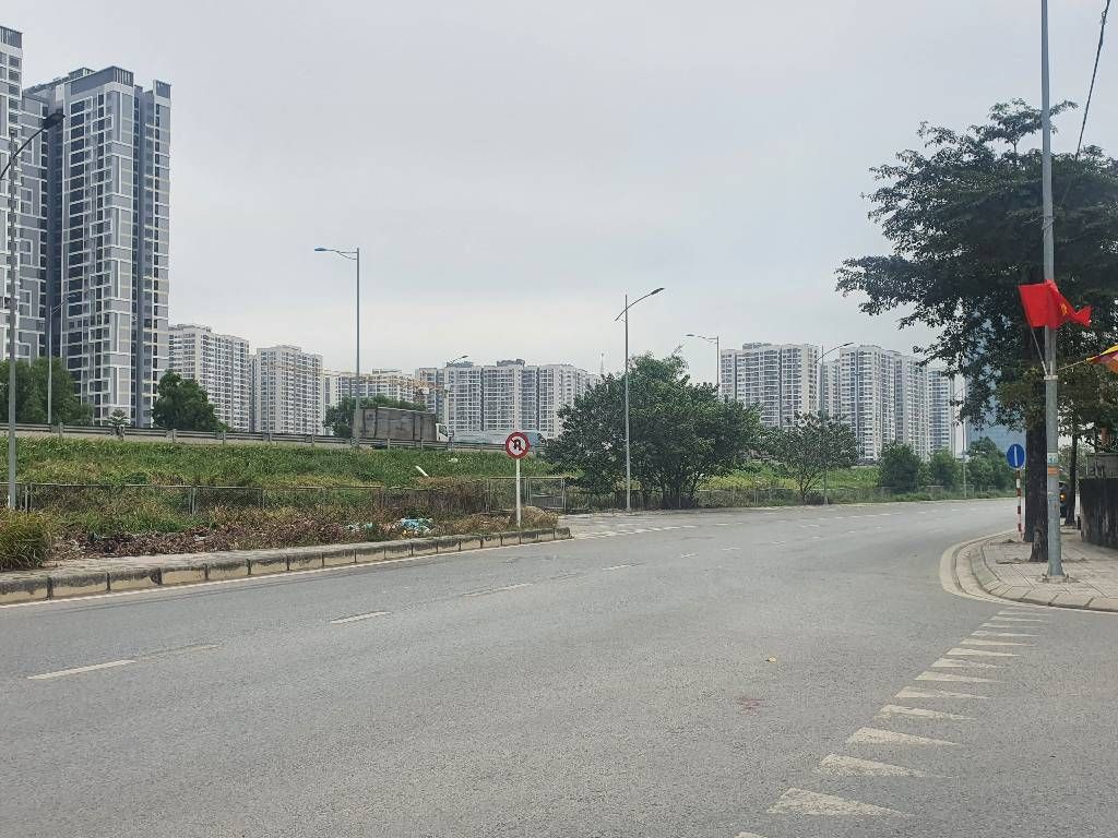 ĐÀO XUYÊN – ĐA TỐN, GIA LÂM | 106M² – Ô TÔ ĐỖ CỬA – 56TR/M²