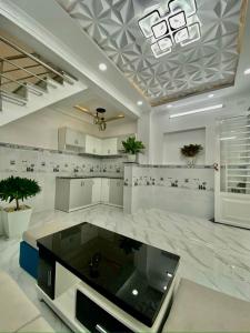 CỔ NHUẾ MẶT ĐƯỜNG LỚN - KINH DOANH VÔ ĐỐI - VỊ TRÍ TUYỆT ĐỈNH