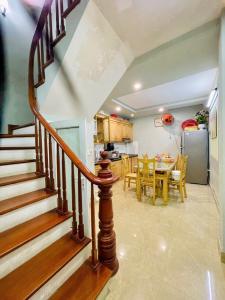 NHÀ MỚI ĐẸP LUNG LINH- 3 BƯỚC RA MẶT PHỐ CẦU GIẤY