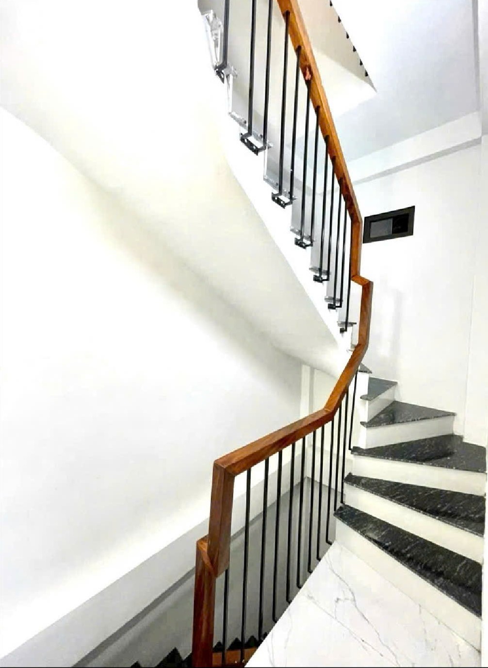 BÁN NHÀ THỌ LÃO - HAI BÀ TRƯNG  30m2 5  8.3Tỷ