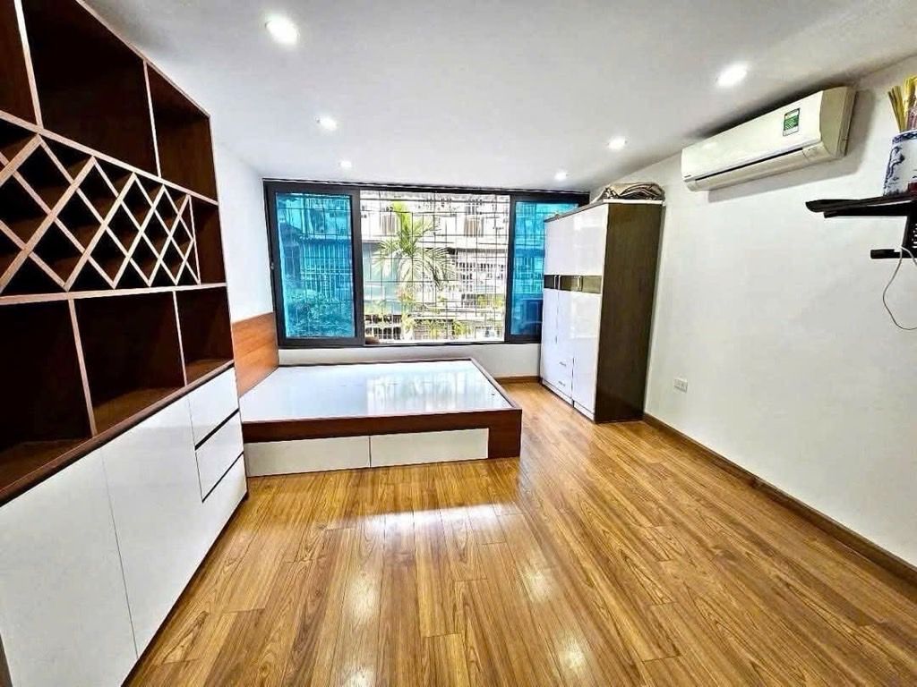 Bán tập thể Thanh Xuân Bắc, 45m2, sổ đỏ, ở luôn giá 2,25 tỷ