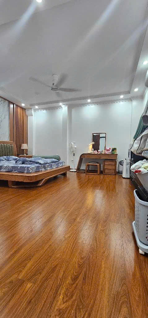 SIỂU PHẨM QUÔC TỬ GIÁM-NHÀ KIÊN CỐ NỘI THẤT GỖ LIM NAM PHI  GIÁ CHỈ  9TỶ999