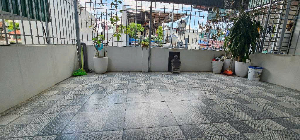 SIỂU PHẨM QUÔC TỬ GIÁM-NHÀ KIÊN CỐ NỘI THẤT GỖ LIM NAM PHI  GIÁ CHỈ  9TỶ999