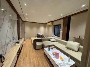 HOT HOT CHUYÊN CƠ TẬP 2 CĂN HỘ TT NGOẠI CỠ 150M TRUNG TÂM ĐỐNG ĐA VỊ TRÍ LÍ TƯỞNG FULL TIỆN ÍCH