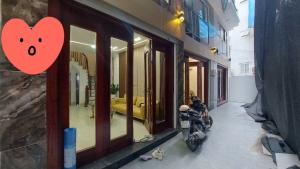 NHÀ MỚI XÂY ĐẸP, FUL NỘI THẤT,  TIỆN ÍCH NGẬP TRÀN