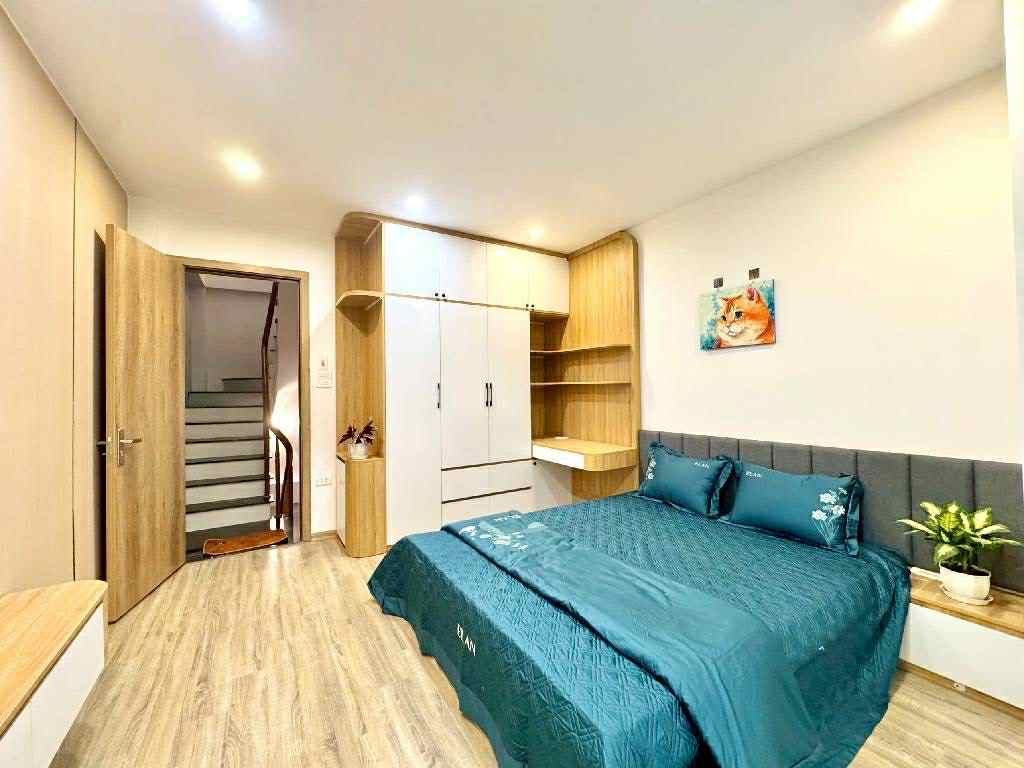 Bán gấp nhà Hữu Hoà 36m2 5 tầng 7 tỷ
