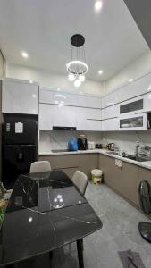 Bán gấp nhà cầu tó, thanh trì, mới xây, 35m2 5 tầng 8 tỷ