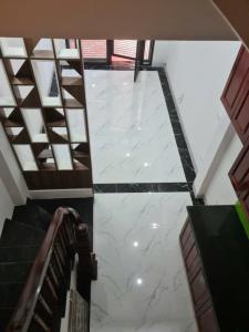 THÚY LĨNH CHỈ 7 TỶ Ô TÔ TRÁNH - KINH DOANH - THANG - NHÀ MỚI KÍNH COONG