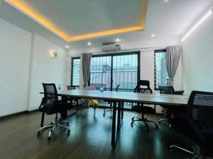 49m2 mà chỉ 9.5 tỷ lại còn FULL NỘI THẤT - SỔ NỞ NỞ HẬU ĐẸP - NHÀ XÂY VUÔNG ĐẸP - 80M RA BÃI GỬI Ô TÔ - XE 5 TẠ ĐỖ CỔNG- CHO THUÊ DÒNG TIỀN 12 TR/ THÁNG.