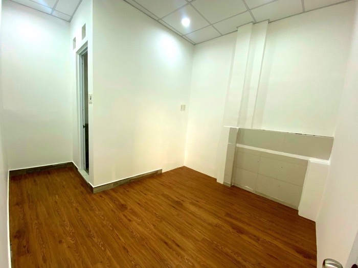 Bán mặt tiền kinh doanh đường Đinh Bộ Lĩnh Bình Thạnh, 4 tầng 4.6*5.7, 8x tỷ, LH Hiền 0706771260
