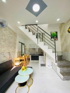 BÁN NHÀ ĐẸP ĐƯỜNG XÔ VIẾT NGHỆ TĨNH, BÌNH THẠNH, 24,4M2X2.2MX2 TẦNG 3,3 TỶ