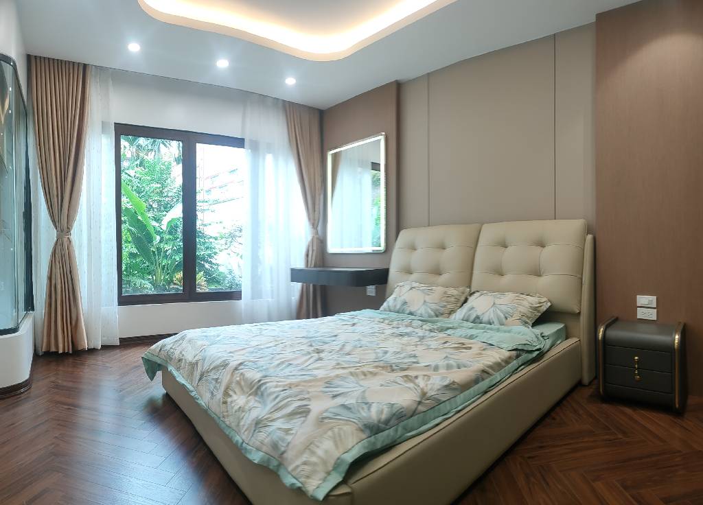 Bán nhà Yên Hòa 34m 5 tầng 7.5 tỷ
