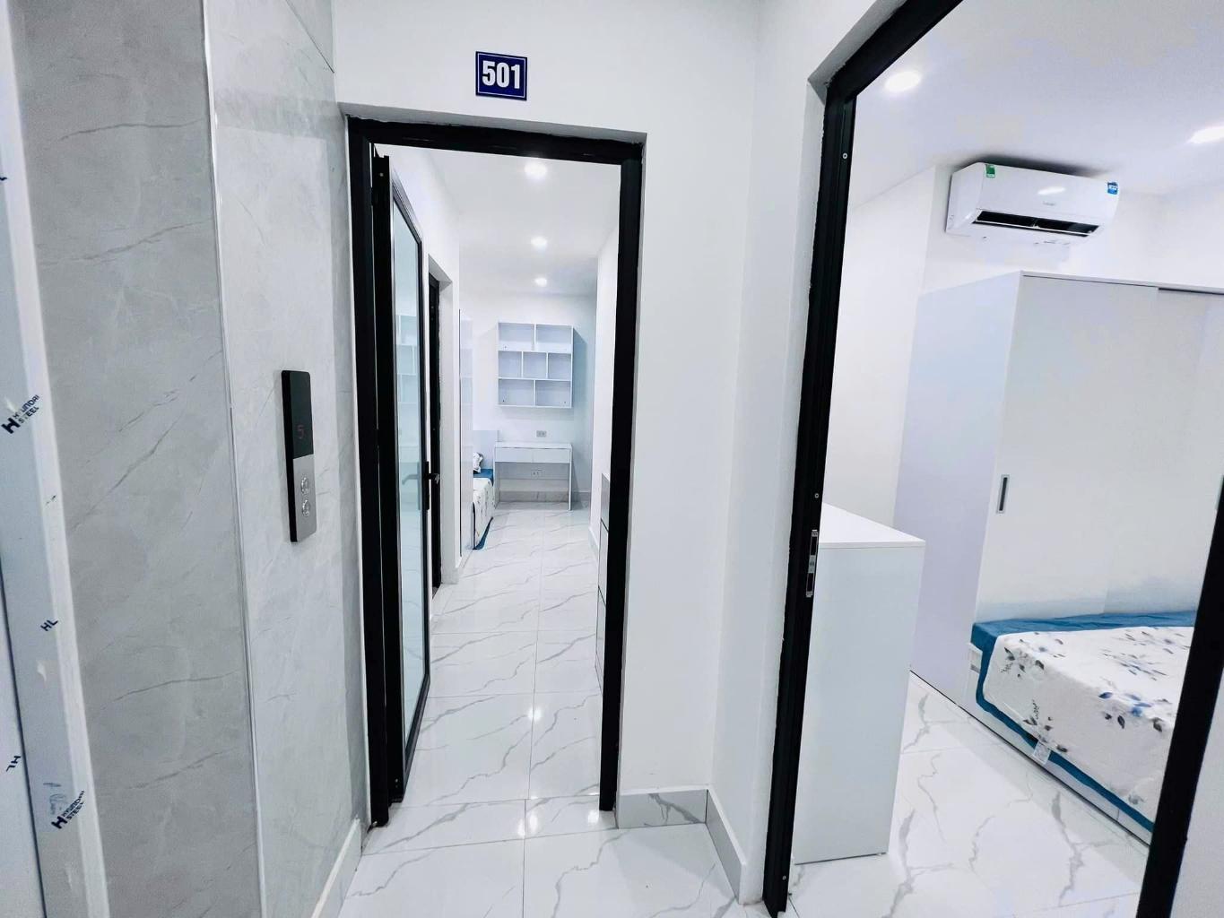 Bán toà chung cư mini 6 tầng full nội thất mặt tiền khủng