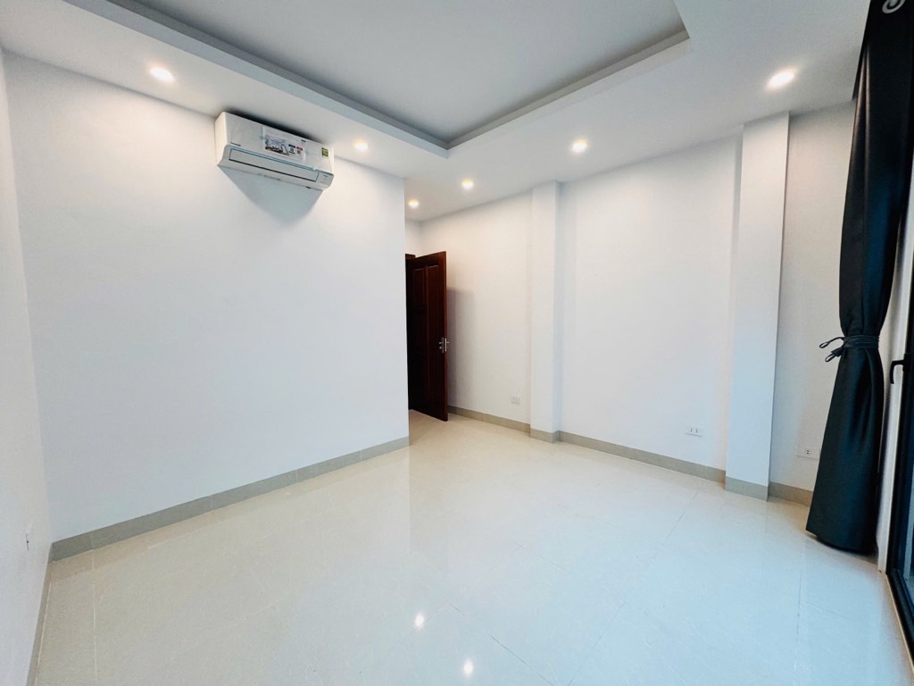 Mặt phô siêu vip trung tâm Ba Đình Hà Nội, lô góc siêu thoáng, dòng tiền tốt