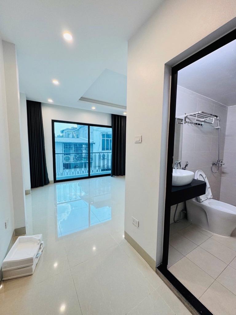 Mặt phô siêu vip trung tâm Ba Đình Hà Nội, lô góc siêu thoáng, dòng tiền tốt
