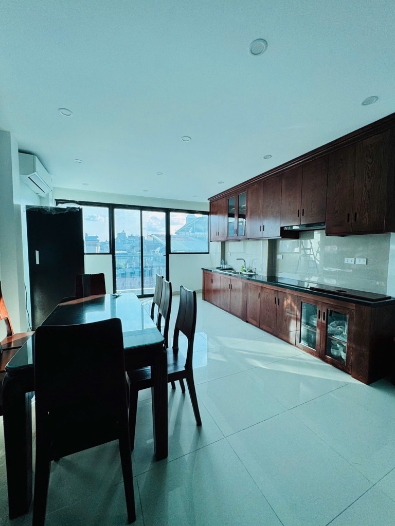 Mặt phô siêu vip trung tâm Ba Đình Hà Nội, lô góc siêu thoáng, dòng tiền tốt