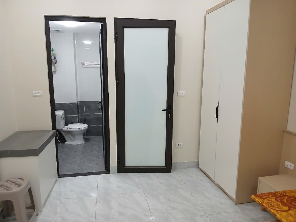 giảm hơn nửa tỷ so với giá cũ nhà lô góc mới kong ngay trung tâm đống đa vài bước ra tôn đức thắng