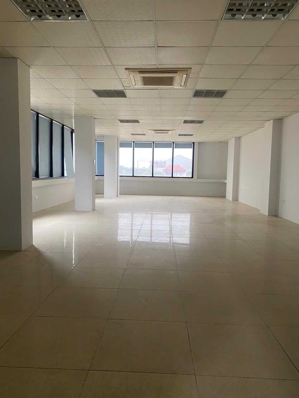 BÁN GẤP TÒA NHÀ 9 TẦNG MẶT QL3 THỊ TRẤN ĐÔNG ANH, ĐÔNG ANH, HÀ NỘI.