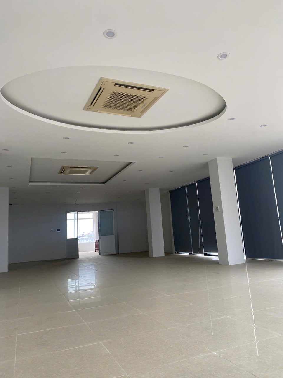 BÁN GẤP TÒA NHÀ 9 TẦNG MẶT QL3 THỊ TRẤN ĐÔNG ANH, ĐÔNG ANH, HÀ NỘI.