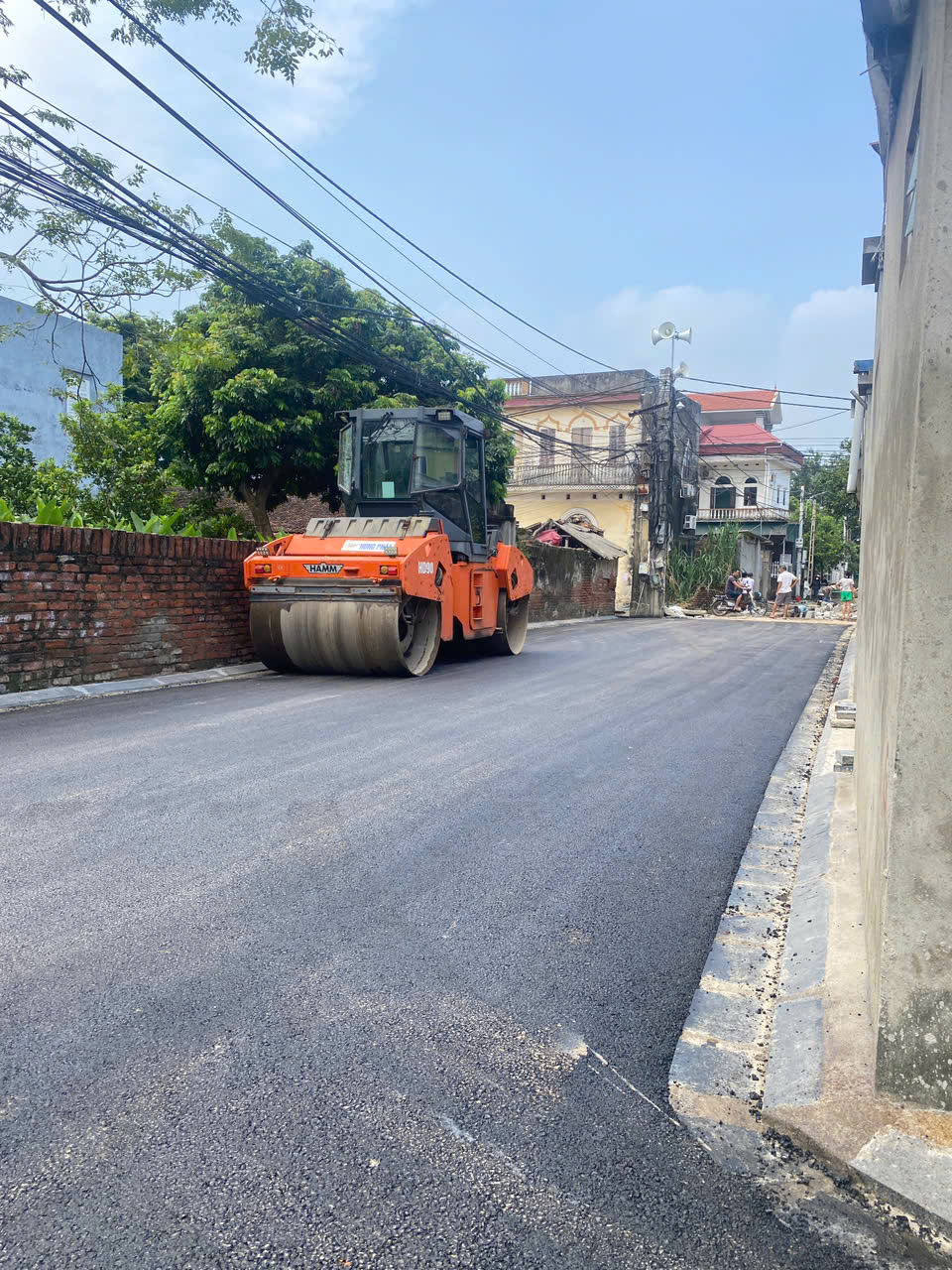 KHỔ NHỎ DỄ THANH KHOẢN. 47M ĐẤT LƯƠNG QUY, XUÂN NỘN. THÔNG Ô TÔ.  MẶT TIỀN ĐẸP