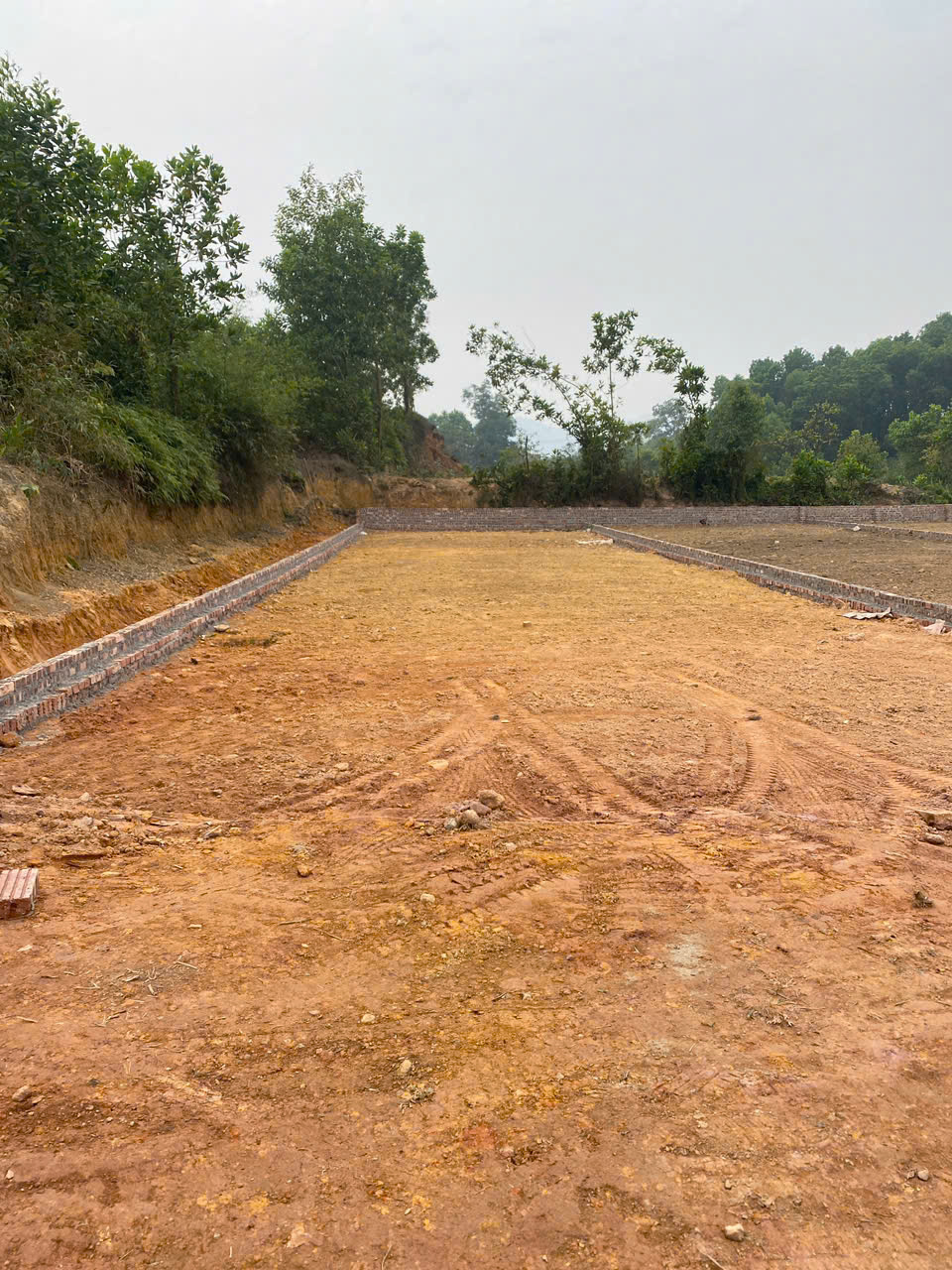 PHÚC XUÂN- TRUNG GIÃ- HÀ NỘI | 400m2, mt ~15m. Thế đất cao, nền đất chắc. Giá hơn 2 tỷ.