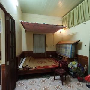 BÁN NHÀ TỔ 19 THỊ TRẤN ĐÔNG ANH, ĐÔNG ANH HÀ NỘI. CĂN GÓC, ĐƯỜNG Ô TÔ TRÁNH.