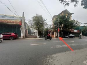 RẺ NHẤT VÂN NỘI. ĐỐI DIỆN ĐẤU GIÁ, GẦN HỒ ĐIỀU HÒA, Ô TÔ VÀO QUAY ĐẦU TRƯỚC ĐẤT.
