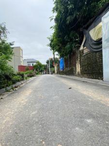 BÁN NHANH LÔ ĐẤT ĐẸP TẠI VÂN NỘI – ĐÔNG ANH  DT 76.5m², Mt 5m. Thế đất vuông vắn, dễ thiết kế xây dựng.