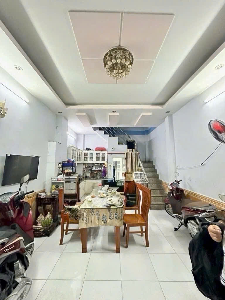 Bán nhà Phú Thọ Hòa, 40m2, ngang 4m, 4 tầng, 3PN, giá chỉ 4.8 tỷ