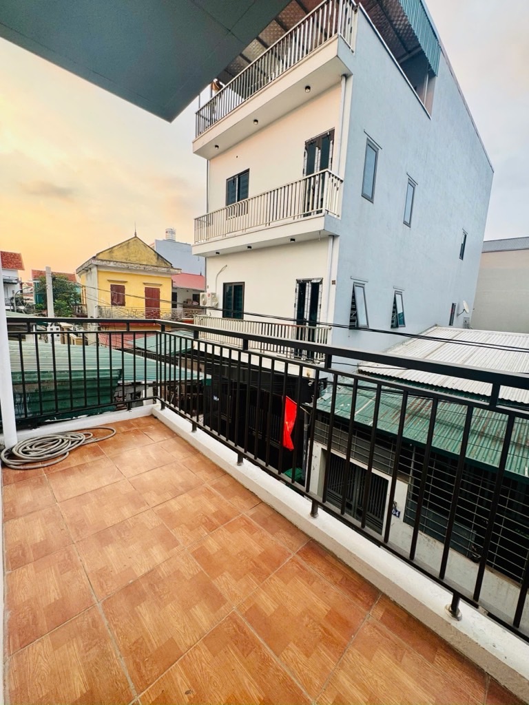 Bán nhà Đức Thượng -Hoài Đức -70m đẹp kenggg