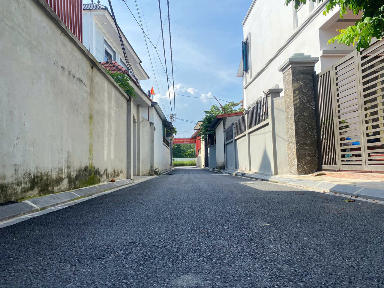BÁN GẤP 100M ĐẤT XÓM ĐỒNG, NGUYÊN KHÊ, ĐÔNG ANH. BÁM ĐƯỜNG GOM, GẦN NHIỀU DỰ ÁN LỚN.