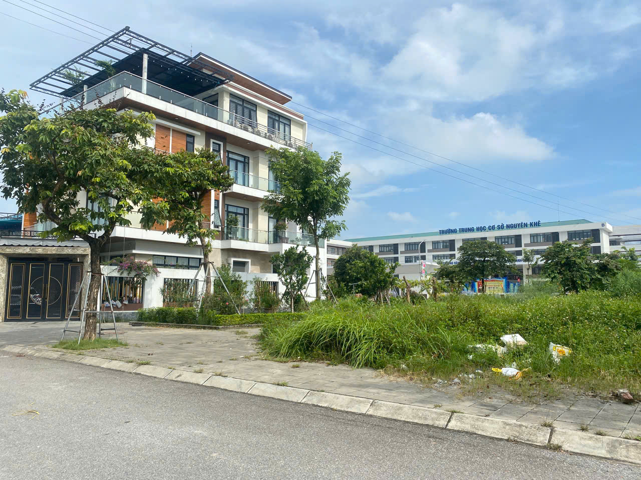 BÁN GẤP LÔ ĐẤT 246M DÃY BIỆT THỰ KHU ĐÔ THỊ NGUYÊN KHÊ, ĐÔNG ANH, HÀ NỘI.