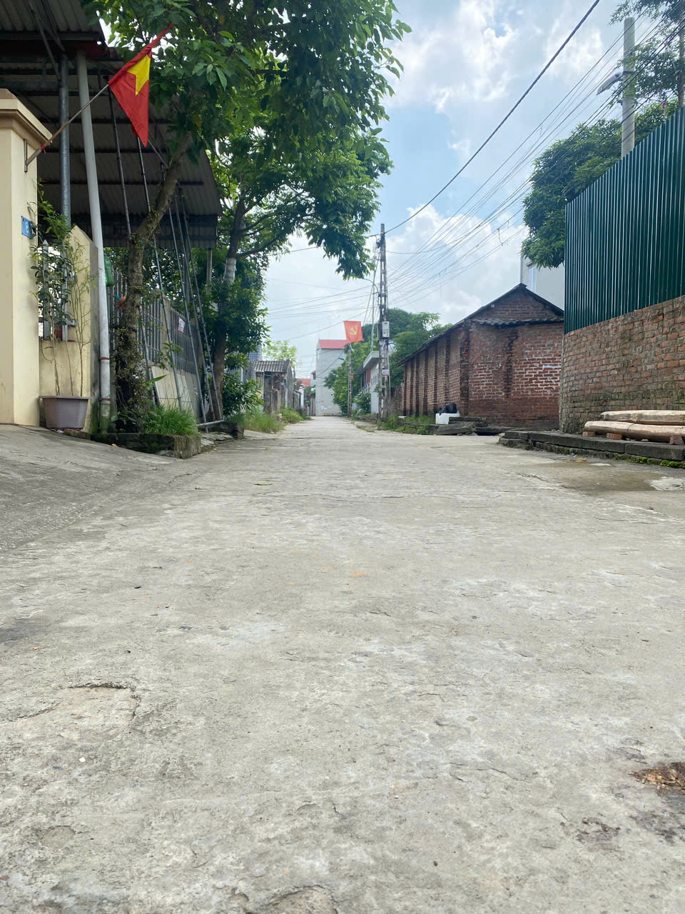 BÁN GẤP CĂN GÓC 3 TẦNG 106M2 TẠI KHÊ NỮ, NGUYÊN KHÊ, ĐÔNG ANH, HÀ NỘI. GIÁ 11,5 TỶ CÓ TL